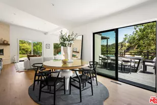 3375 Coldwater Canyon Ave, Studio City, CA 91604 - Photo 10