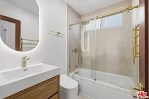 11910 Culver Dr, Culver City, CA 90230 - Photo 14