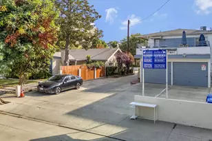 10814 Blix St, North Hollywood, CA 91602 - Photo 2