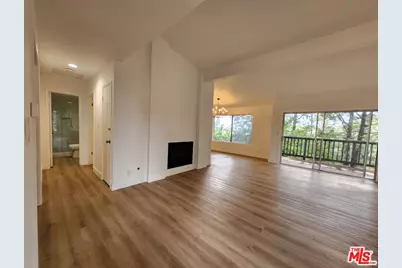 8 Aspen Way, Rolling Hills Estates, CA 90274 - Photo 14