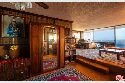 8787 Shoreham Dr #607, West Hollywood, CA 90069 - Photo 2