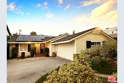 13957 Chandler Blvd, Sherman Oaks, CA 91401 - Photo 1