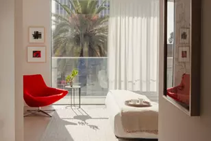 9200 Wilshire Blvd, Beverly Hills, CA 90212 - Photo 8