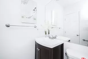 4964 S Centinela Ave, Los Angeles, CA 90066 - Photo 50