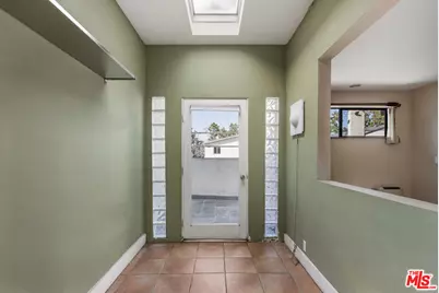 1017 Pearl St #E, Santa Monica, CA 90405 - Photo 10