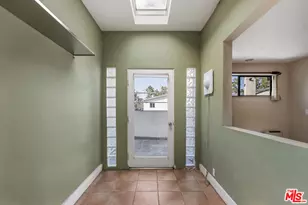 1017 Pearl St, Santa Monica, CA 90405 - Photo 10