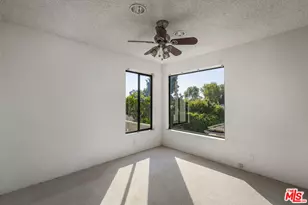 1017 Pearl St, Santa Monica, CA 90405 - Photo 30