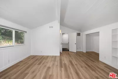 16849 Adlon Rd, Encino, CA 91436 - Photo 32