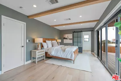 1645 S Sierra Bonita Ave, Los Angeles, CA 90019 - Photo 32