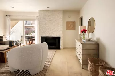 141 S Clark Dr #216, West Hollywood, CA 90048 - Photo 14