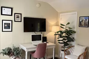 725 Lorraine Blvd, Los Angeles, CA 90005 - Photo 2
