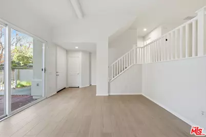 25715 Wagner Way #B, Stevenson Ranch, CA 91381 - Photo 16