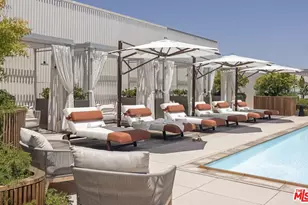 9200 Wilshire Blvd, Beverly Hills, CA 90212 - Photo 24