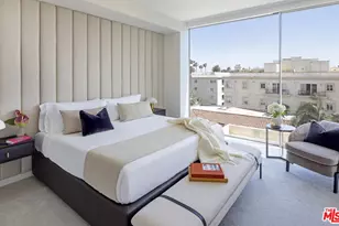 9200 Wilshire Blvd, Beverly Hills, CA 90212 - Photo 2