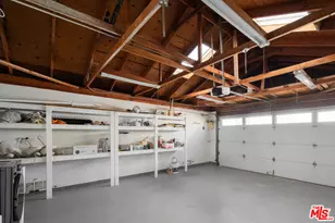 215 Portland Ave, Huntington Beach, CA 92648 - Photo 20