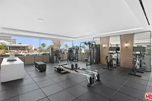 9200 Wilshire Blvd, Beverly Hills, CA 90212 - Photo 20