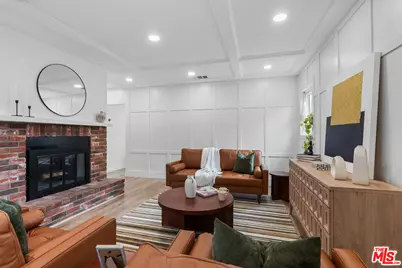8421 Gonzaga Ave, Los Angeles, CA 90045 - Photo 18