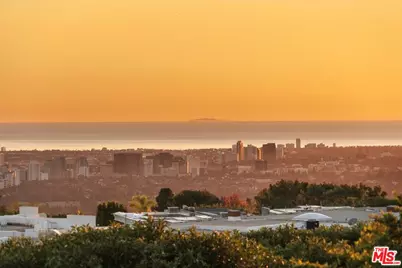 1740 Carla Rdg, Beverly Hills, CA 90210 - Photo 34