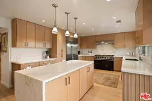 4807 Brewster Dr, Tarzana, CA 91356 - Photo 14