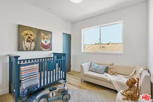 14667 W Sara Ln, Panorama City, CA 91402 - Photo 20