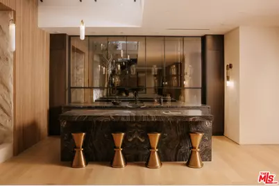 16187 Royal Oak Rd, Encino, CA 91436 - Photo 26