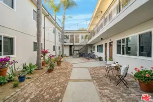 559 Sunset Ave, Venice, CA 90291 - Photo 4