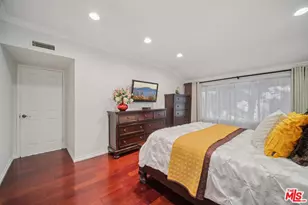 9520 Via Tivoli, Burbank, CA 91504 - Photo 36