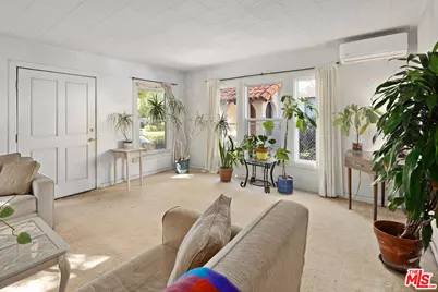 6501 Commodore Sloat Dr, Los Angeles, CA 90048 - Photo 16