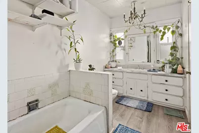 6501 Commodore Sloat Dr, Los Angeles, CA 90048 - Photo 20