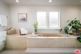 23255 W Paloma Blanca Dr, Malibu, CA 90265 - Photo 30