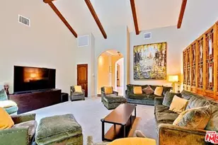 12090 Summit Cir, Beverly Hills, CA 90210 - Photo 4