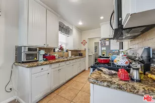 3763 Hepburn Ave, Los Angeles, CA 90018 - Photo 18