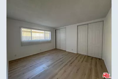 11964 Kiowa Ave, Los Angeles, CA 90049 - Photo 18
