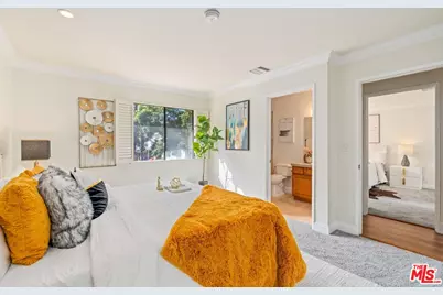 1716 Brockton Ave #101, Los Angeles, CA 90025 - Photo 14