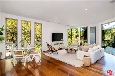 3685 Mandeville Canyon Rd, Los Angeles, CA 90049 - Photo 4