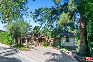 15213 Del Gado Dr, Sherman Oaks, CA 91403 - Photo 58