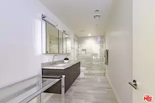 4661 Wilshire Blvd, Los Angeles, CA 90010 - Photo 10