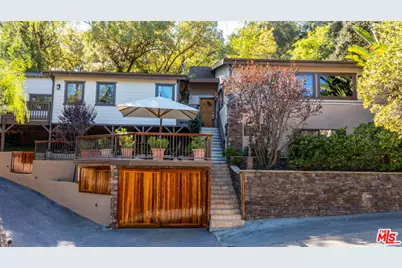 21832 Canon Dr, Topanga, CA 90290 - Photo 1