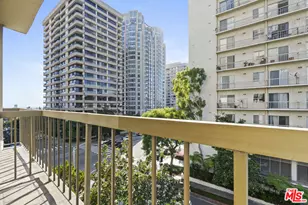 10747 Wilshire Blvd, Los Angeles, CA 90024 - Photo 4