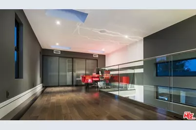 12318 W Sunset Blvd, Los Angeles, CA 90049 - Photo 26