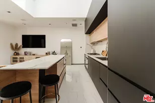 1253 N Sweetzer Ave, West Hollywood, CA 90069 - Photo 6
