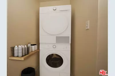 2003 W 66th St, Los Angeles, CA 90047 - Photo 16