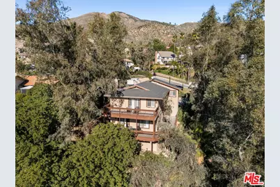 3595 Citrus St, Highland, CA 92346 - Photo 1