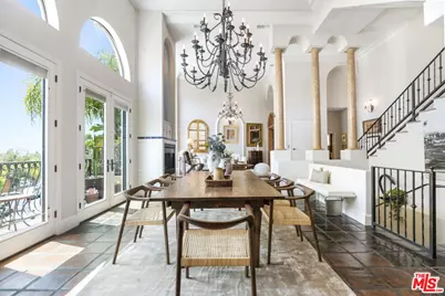 6383 Quebec Dr, Los Angeles, CA 90068 - Photo 1