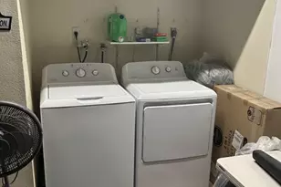 1456 E 5th St, Ontario, CA 91764 - Photo 14