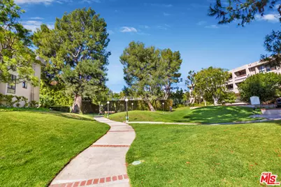 15137 Magnolia Blvd #A, Sherman Oaks, CA 91403 - Photo 18