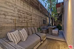 1137 Hacienda Pl, West Hollywood, CA 90069 - Photo 24