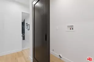 16708 Chaplin Ave, Encino, CA 91436 - Photo 30