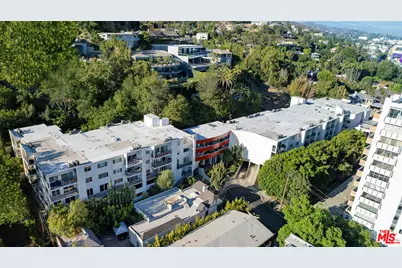 1230 Horn Ave #304, West Hollywood, CA 90069 - Photo 2