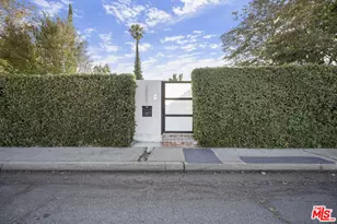 11700 Huston St, Valley Village, CA 91607 - Photo 2